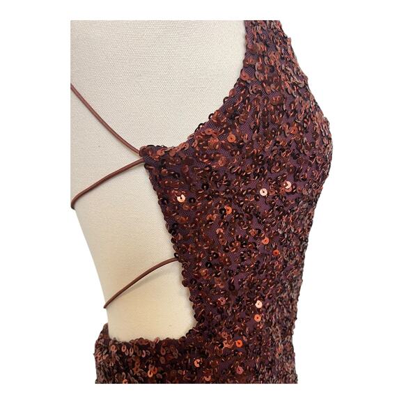 B. Darlin Sequined Cocktail Dress Party Holiday Formal Burgundy Mini 11/12 - Picture 4 of 7